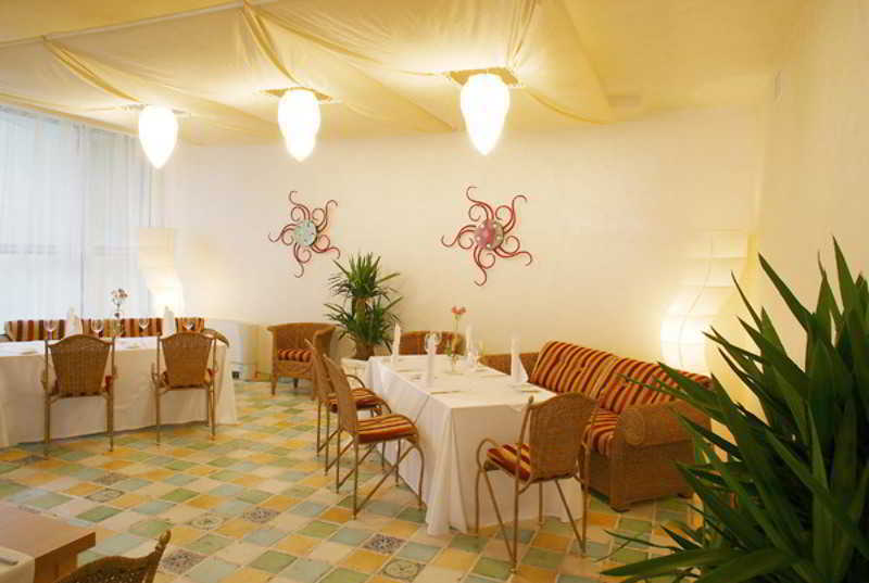 Park Hotel Днепър Ресторант снимка
