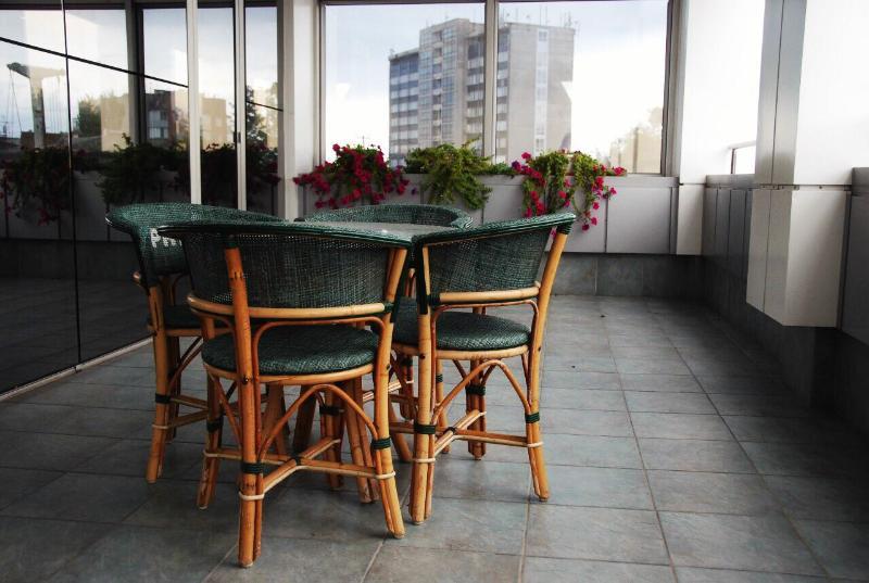 Park Hotel Днепър Екстериор снимка