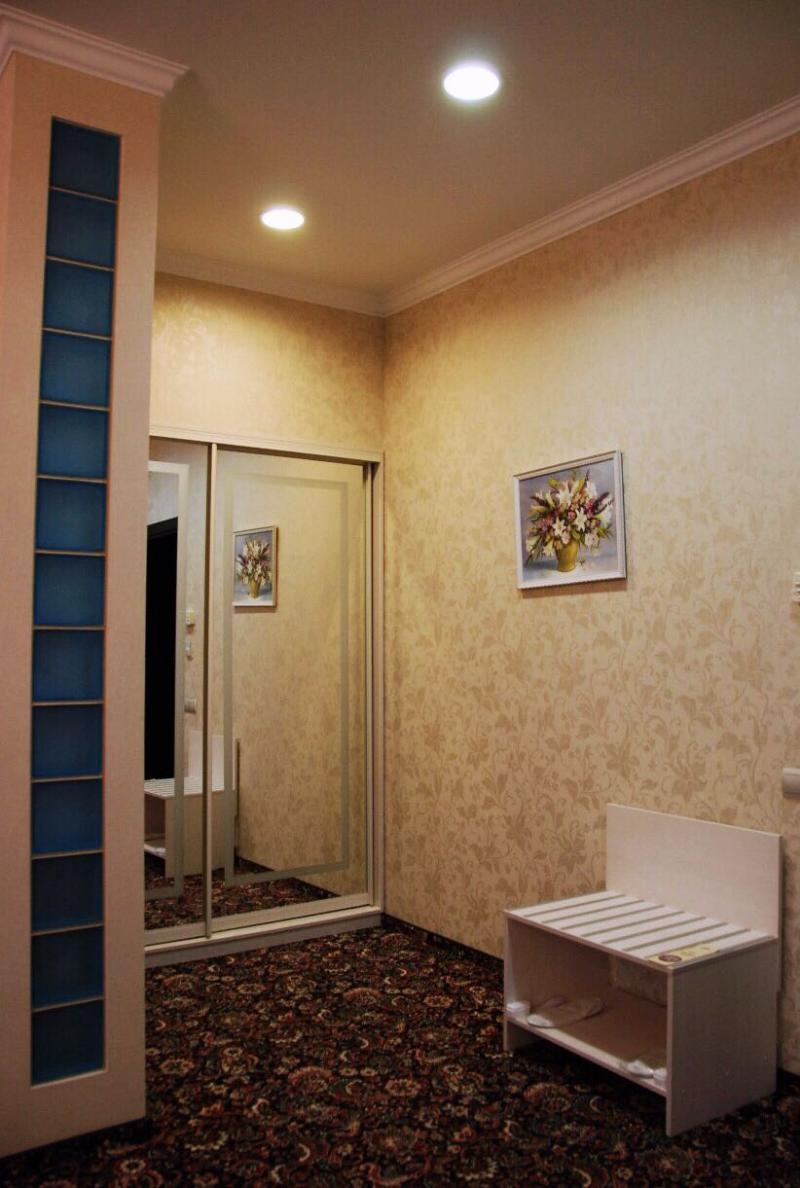 Park Hotel Днепър Екстериор снимка