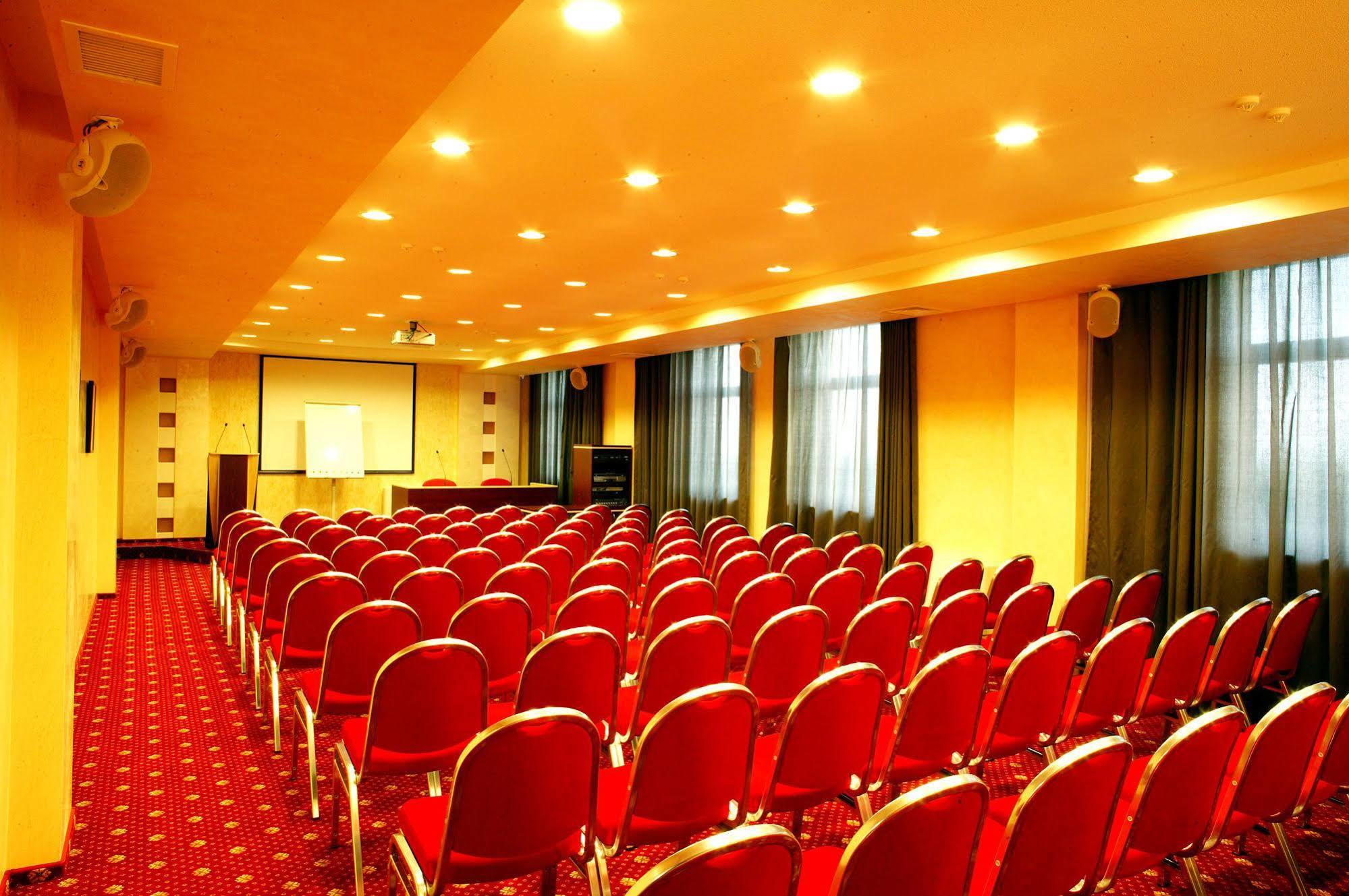 Park Hotel Днепър Съоръжения снимка